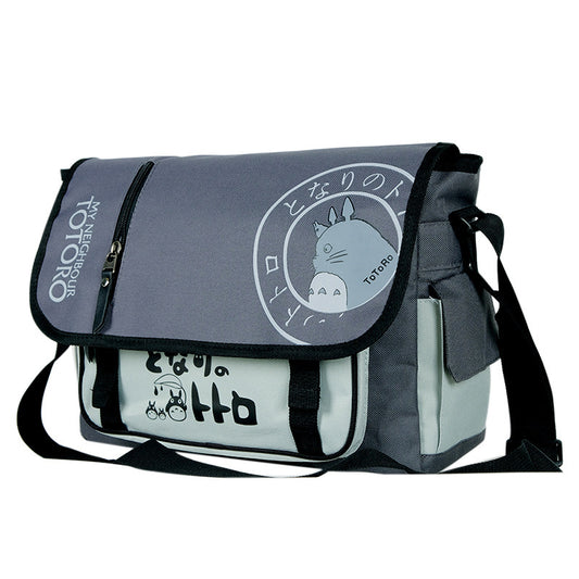 Miyazaki Hayao Totoro shoulder bag.